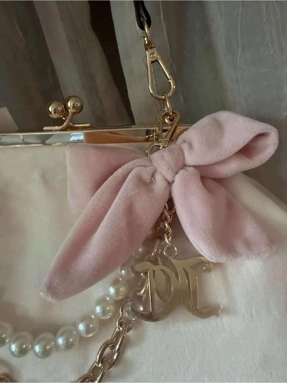 Juicy Couture Cream & Pink Pearl-Trim Satchel with Gold Chain
